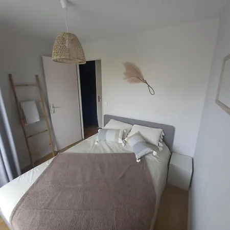 Memorial 2-4pers Apartman *